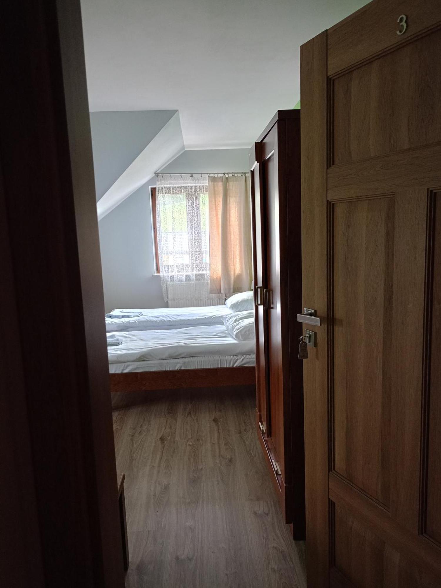 Gosciniec Na Stoku Pokoje 2,3,4 Osobowe, Cisza, Spokoj, Widok Na Stok Narciarski, Lasy, Laki Bobliwo Esterno foto